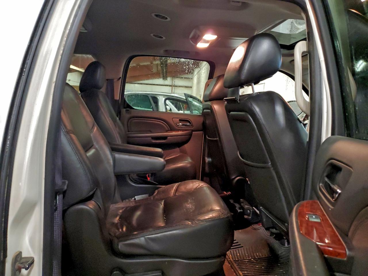 2012 Cadillac Escalade Esv Premium VIN: 1GYS4JEF5CR217599 Lot: 92811305