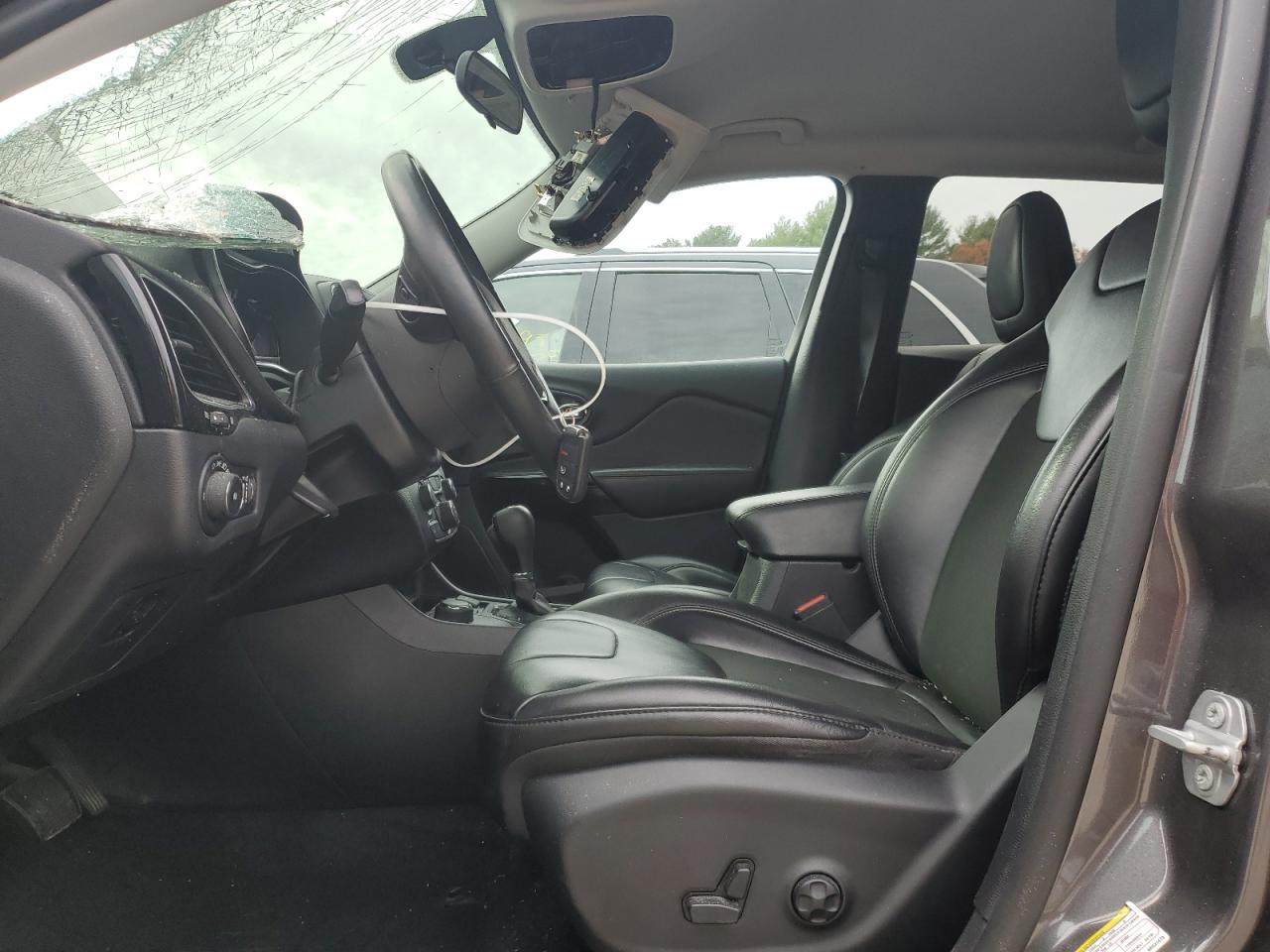 2019 Jeep Cherokee Latitude Plus VIN: 1C4PJMLX5KD431473 Lot: 91358185