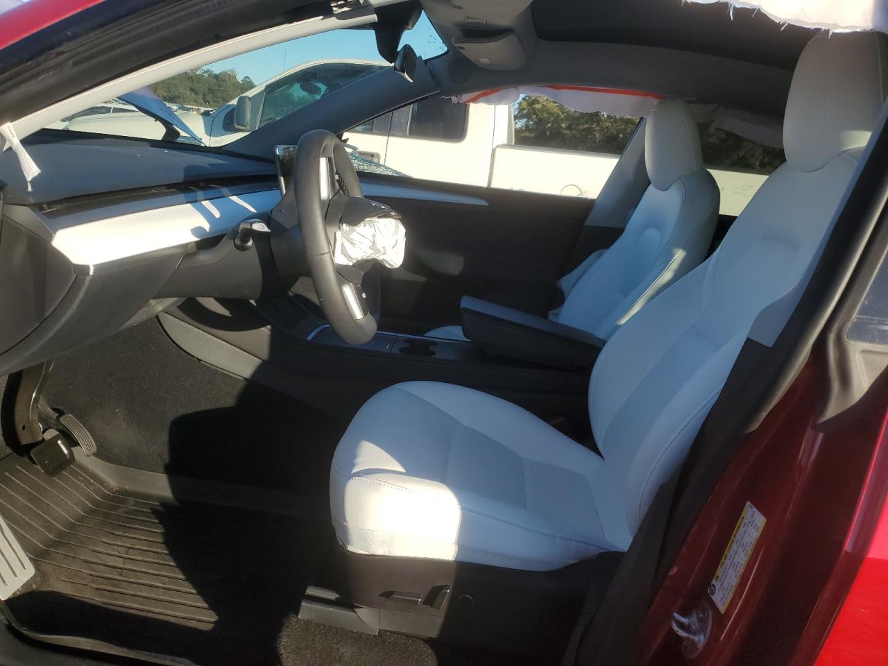 2022 Tesla Model Y VIN: 7SAYGDEE6NF537901 Lot: 92002325