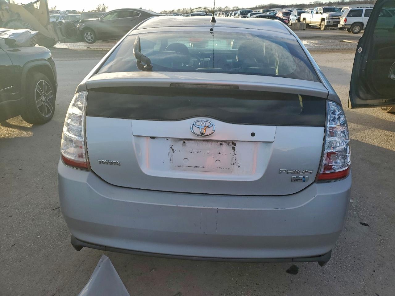 2007 Toyota Prius VIN: JTDKB20U877628438 Lot: 93948465