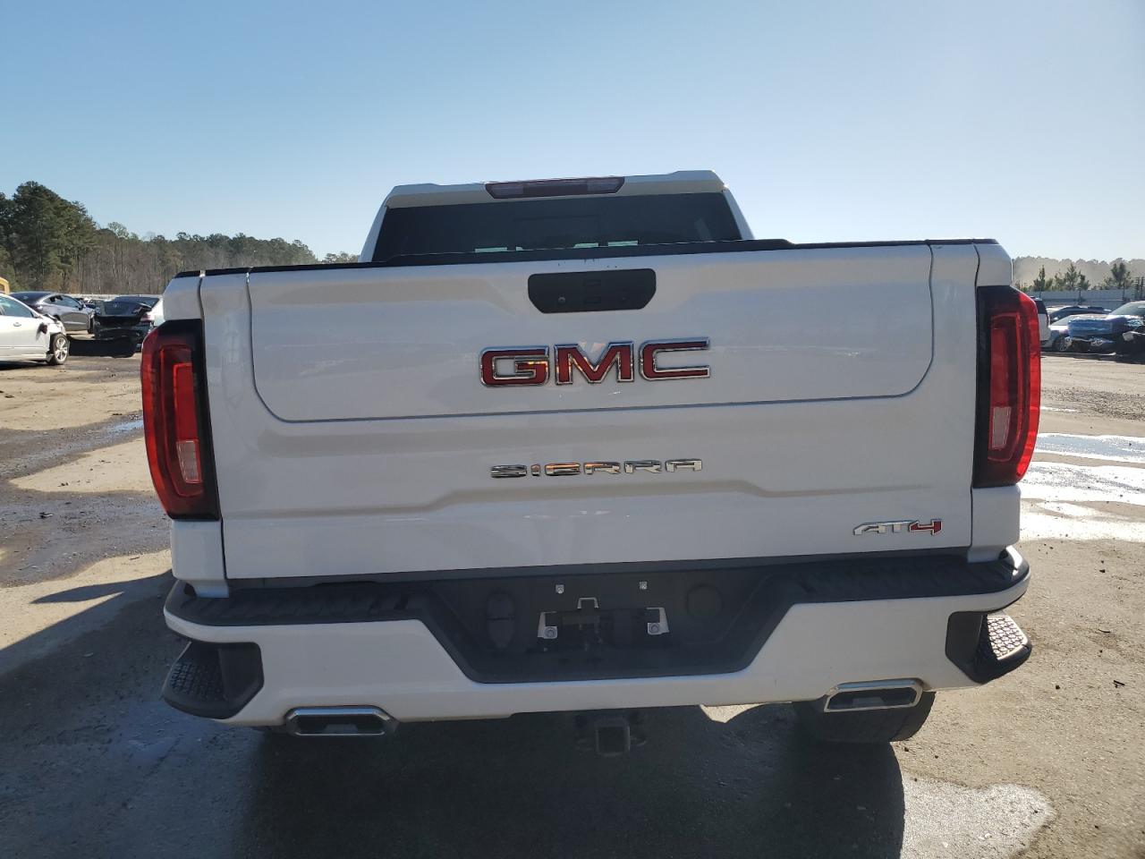 2021 GMC Sierra K1500 At4 VIN: 3GTU9EET5MG380140 Lot: 92308225