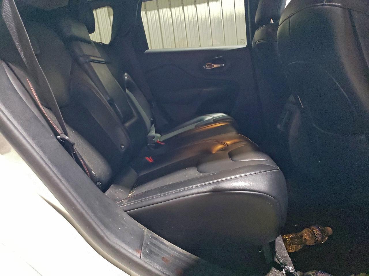 2019 Jeep Cherokee Trailhawk VIN: 1C4PJMBX0KD137142 Lot: 94336725