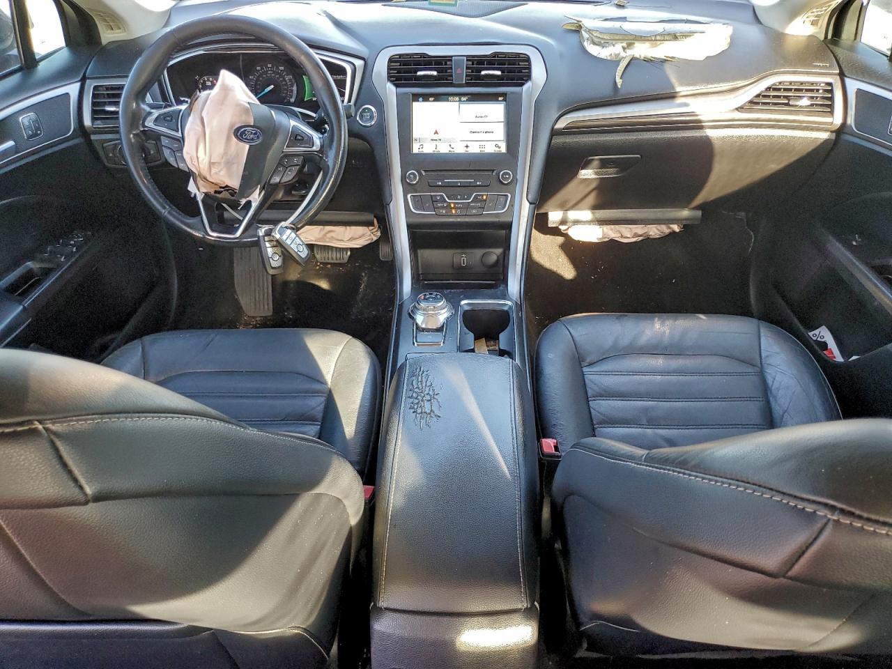 2018 Ford Fusion Se VIN: 3FA6P0HD8JR127308 Lot: 92710335