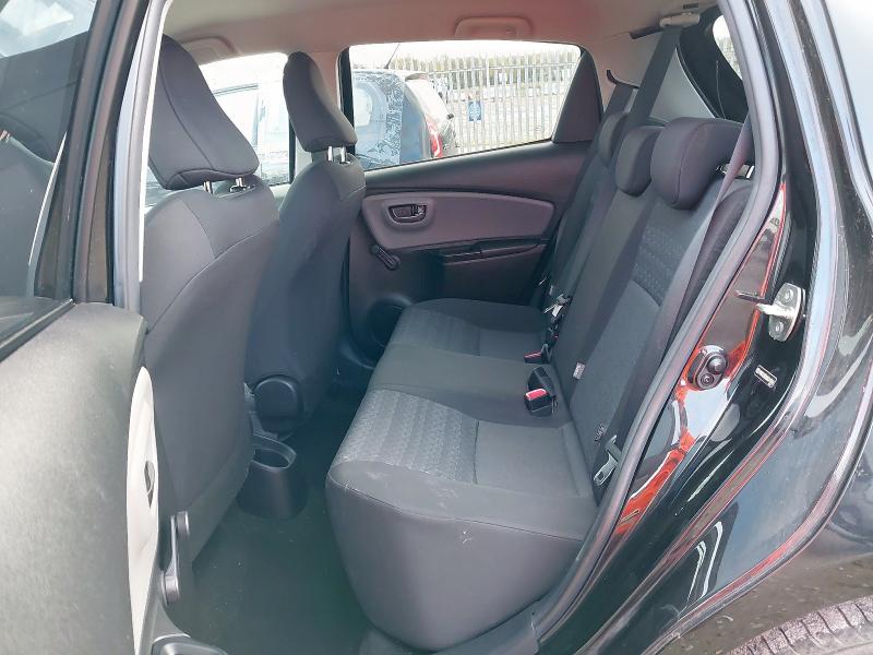 2016 TOYOTA YARIS ICON