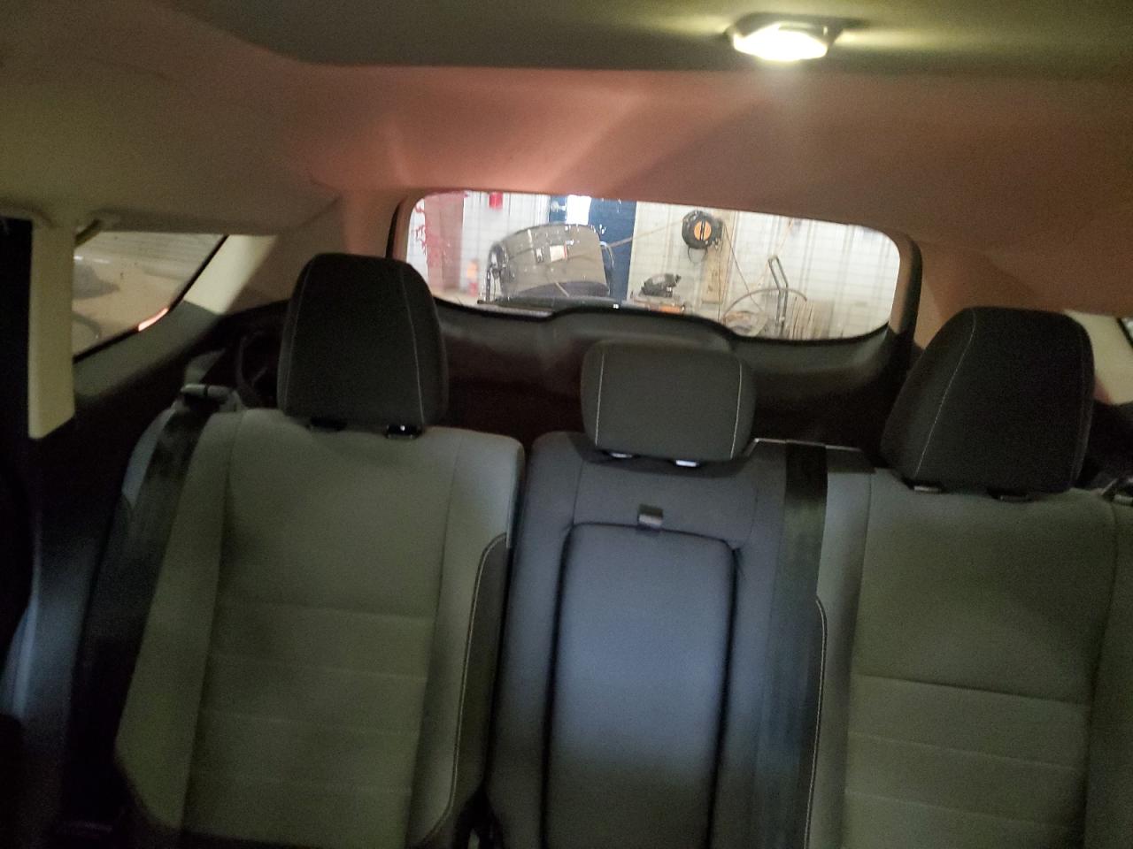 2016 Ford Escape Se VIN: 1FMCU9GX2GUB35584 Lot: 92825475