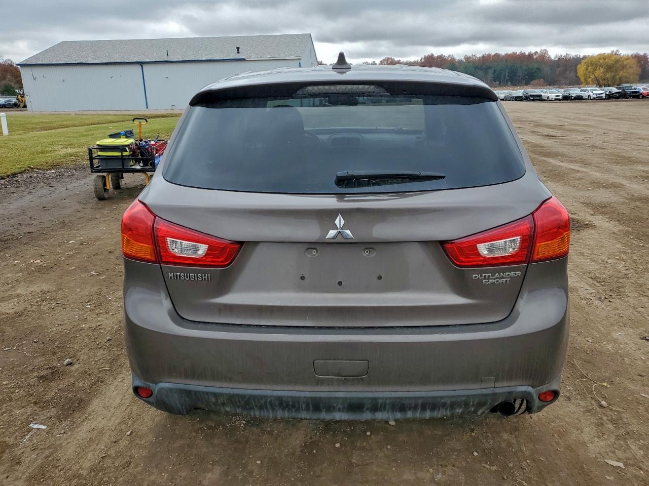 2017 Mitsubishi Outlander Sport Es VIN: JA4AP3AUXHZ000463 Lot: 94039255