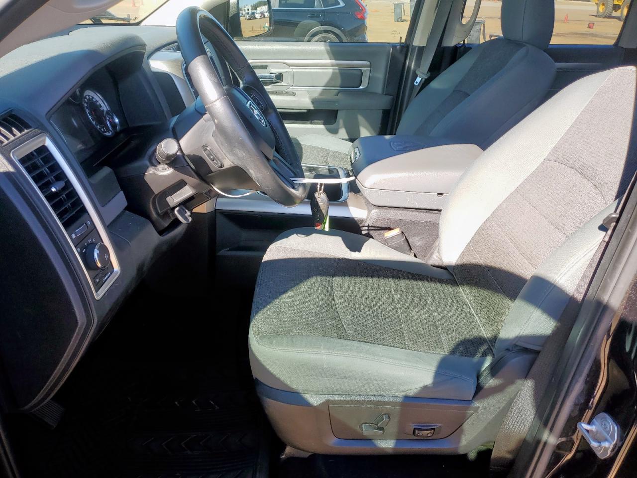 2016 Ram 1500 Slt VIN: 1C6RR6LT6GS241623 Lot: 91656265