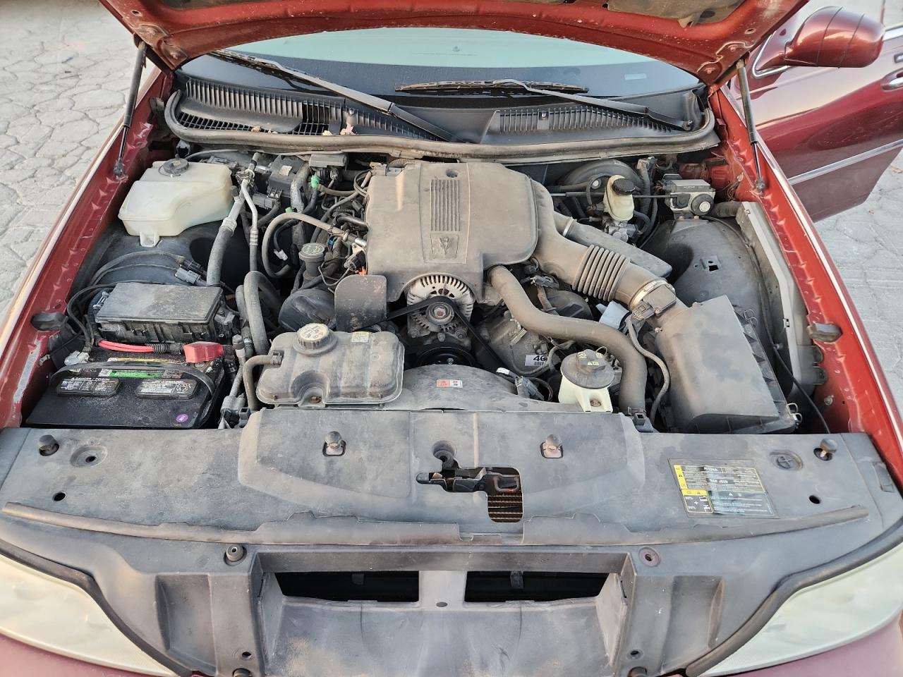 2004 Lincoln Town Car Executive VIN: 1LNHM81WX4Y684695 Lot: 93057295