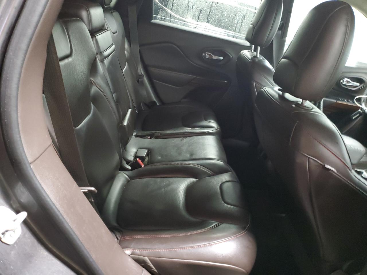 2015 Jeep Cherokee Trailhawk VIN: 1C4PJMBS9FW751024 Lot: 92435125