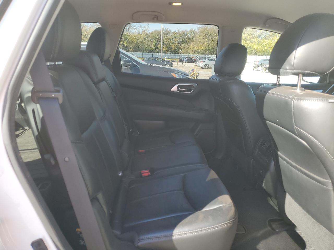 2016 Nissan Pathfinder S VIN: 5N1AR2MM1GC601733 Lot: 90853455