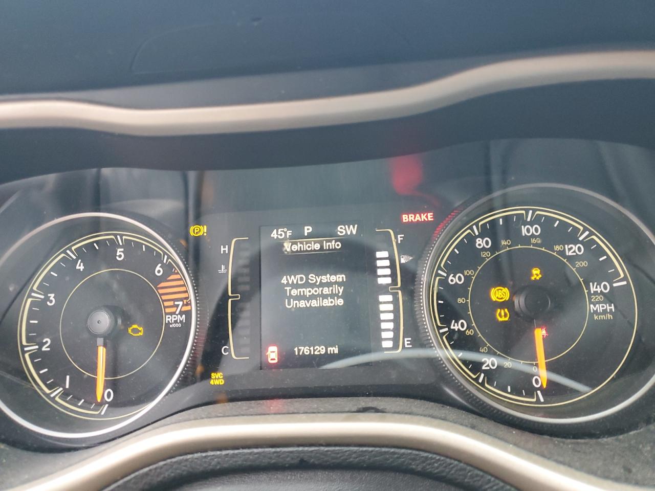 2018 Jeep Cherokee Latitude VIN: 1C4PJMCB9JD574767 Lot: 91450235