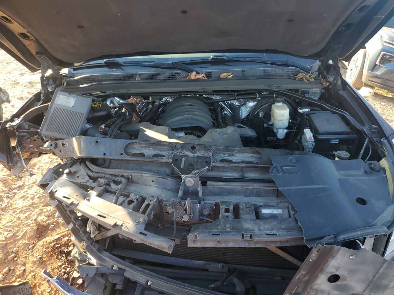 2015 GMC Yukon Denali VIN: 1GKS1CKJ8FR705893 Lot: 92715185