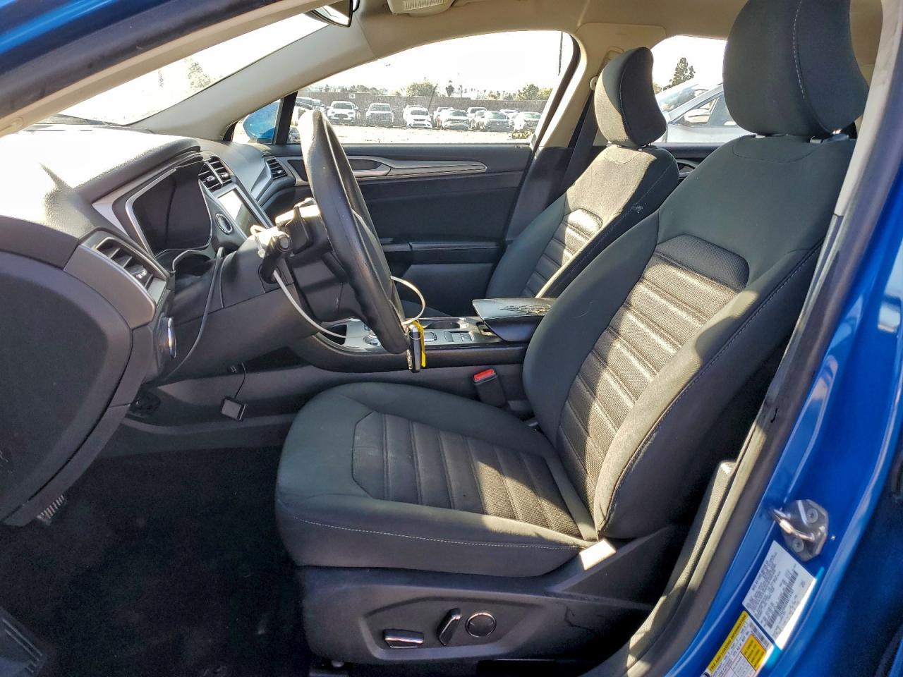 2019 Ford Fusion Se VIN: 3FA6P0HD8KR216183 Lot: 93347125