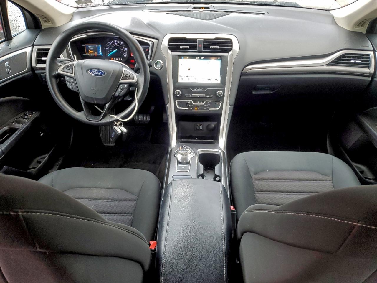 2019 Ford Fusion Se VIN: 3FA6P0LU3KR100543 Lot: 94351905