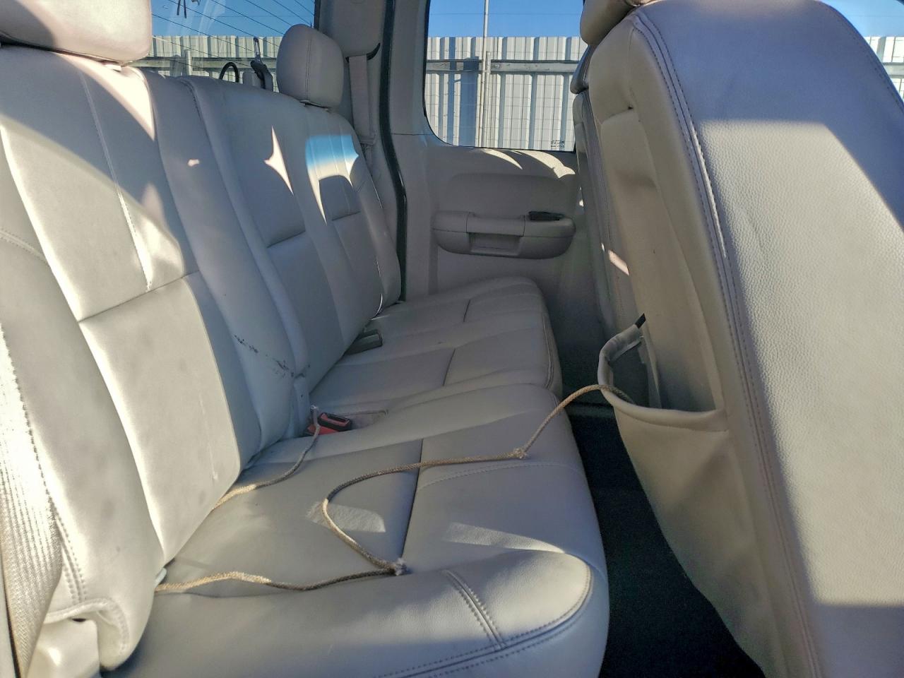 2008 Chevrolet Silverado K1500 VIN: 1GCEK19J88Z180966 Lot: 93605965