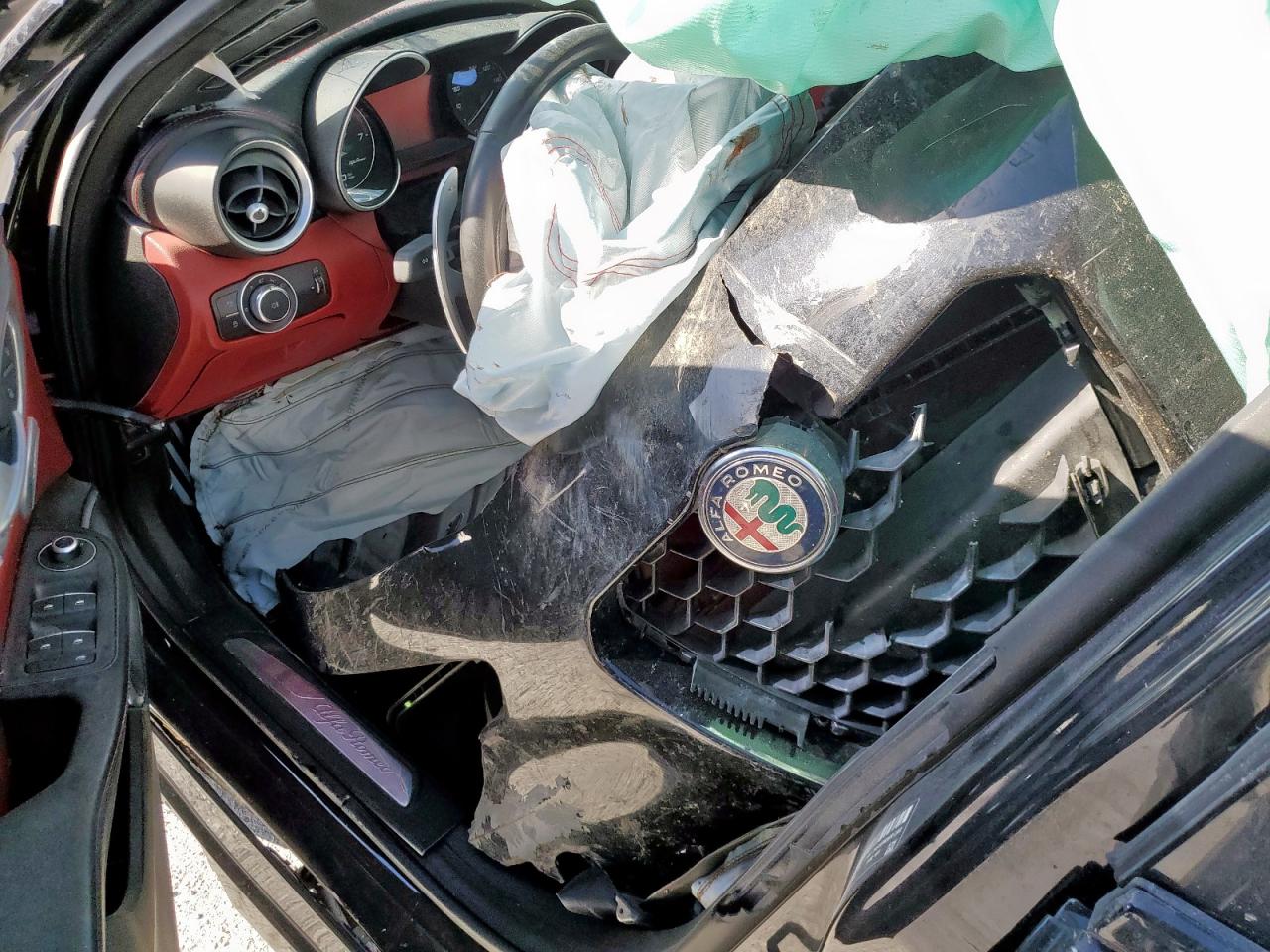 2020 Alfa Romeo Giulia Ti VIN: ZARFAMBN3L7635786 Lot: 92304035