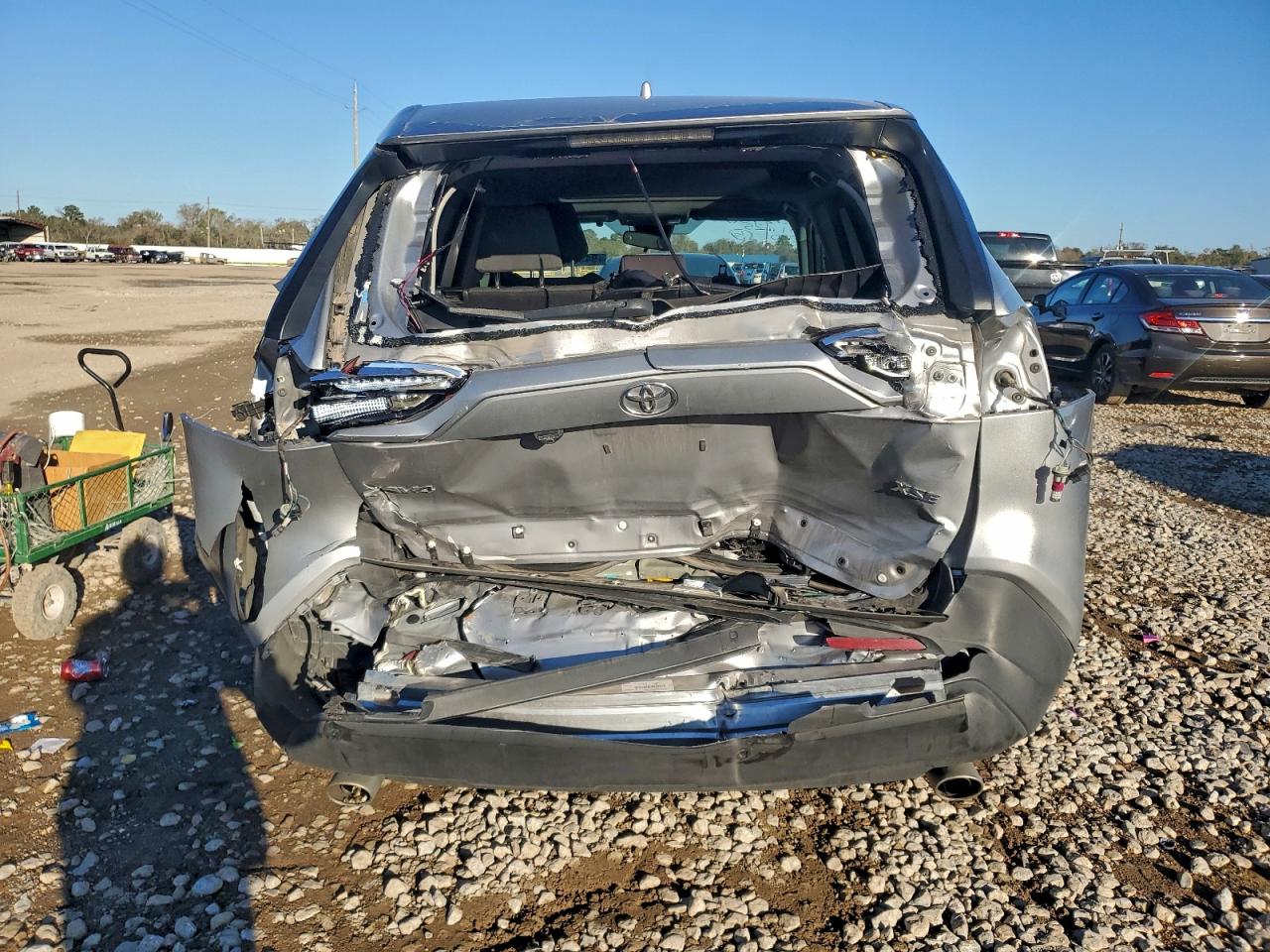 2020 Toyota Rav4 Xle VIN: 2T3W1RFV3LC056224 Lot: 94581265