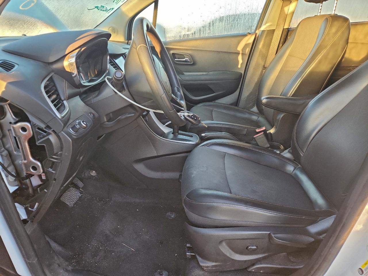 2021 Chevrolet Trax 1Lt VIN: KL7CJLSB1MB310076 Lot: 93301815