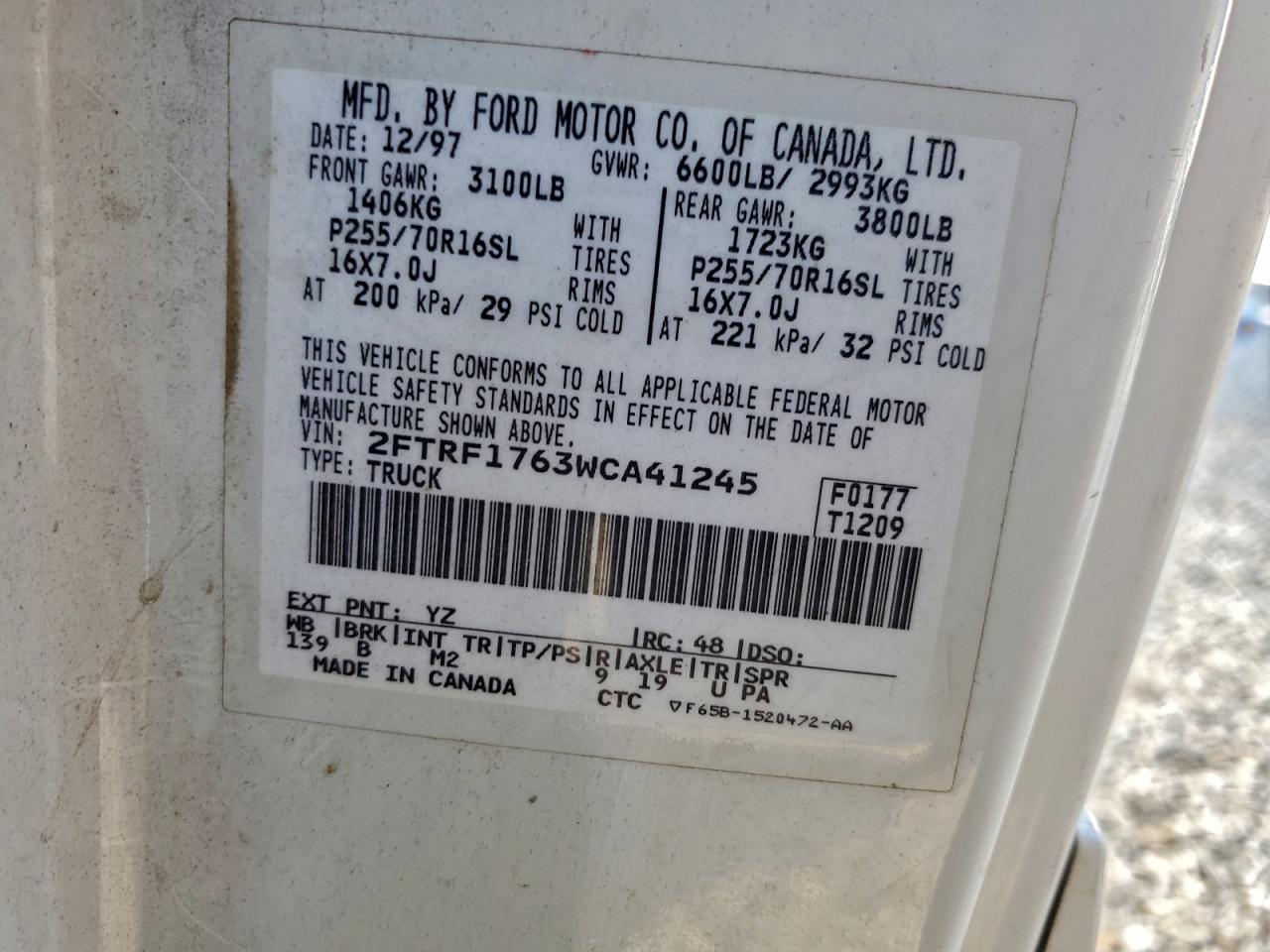 1998 Ford F150 VIN: 2FTRF1763WCA41245 Lot: 94360645