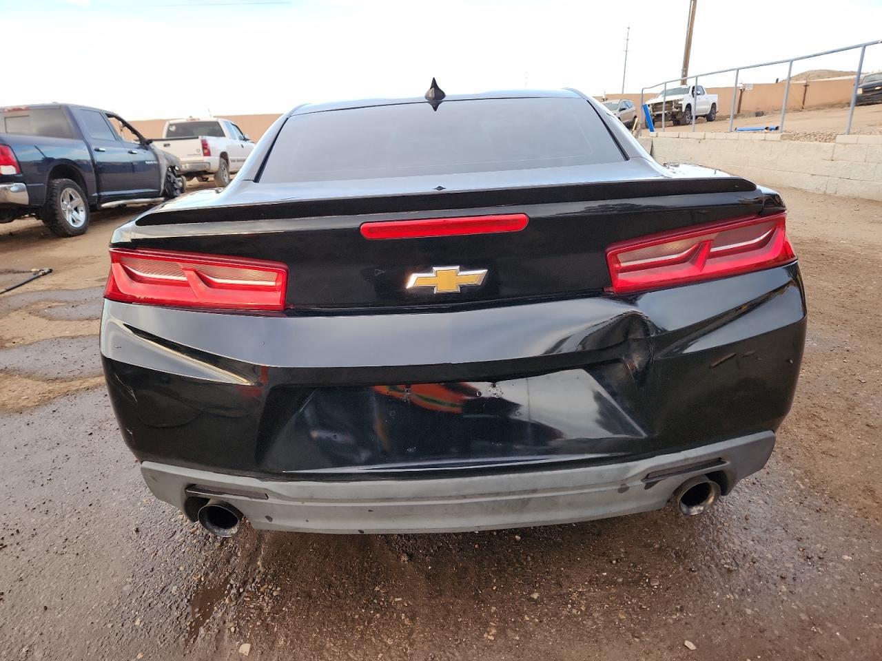 2017 Chevrolet Camaro Lt VIN: 1G1FB1RS8H0132006 Lot: 92111025