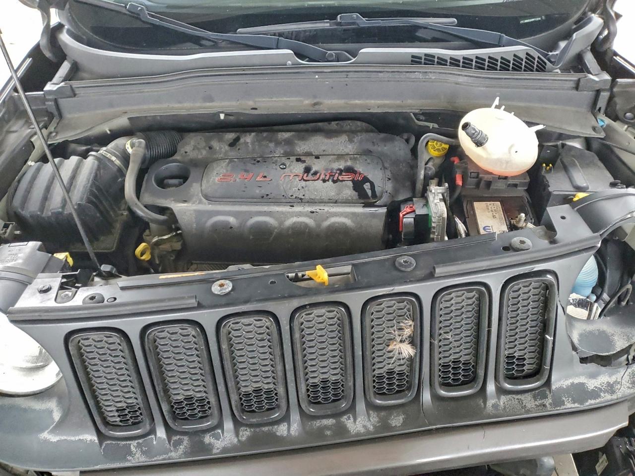 2017 Jeep Renegade Latitude VIN: ZACCJBBB3HPF13818 Lot: 94181805