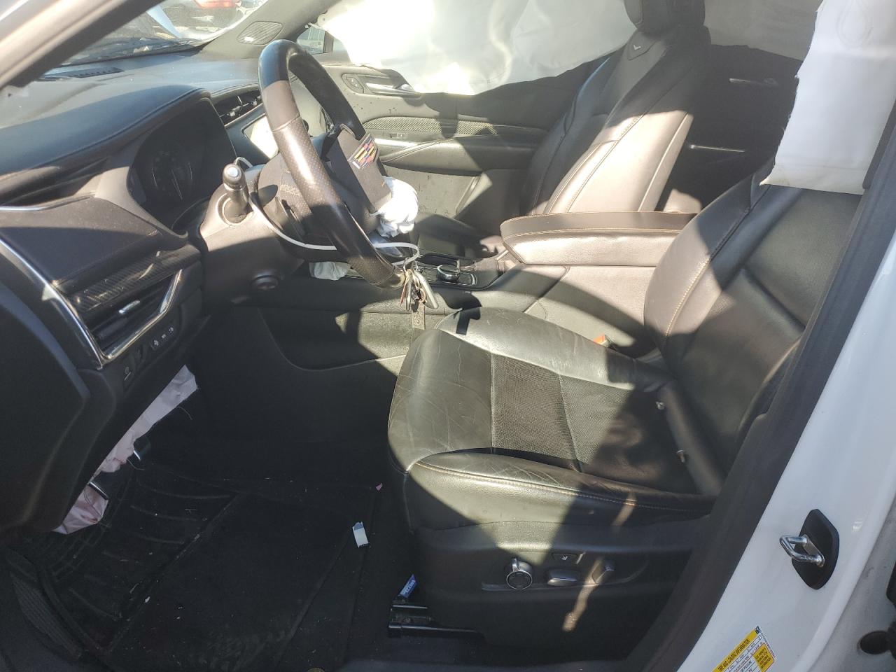 2022 Cadillac Xt4 Sport VIN: 1GYFZFR44NF123212 Lot: 92475315