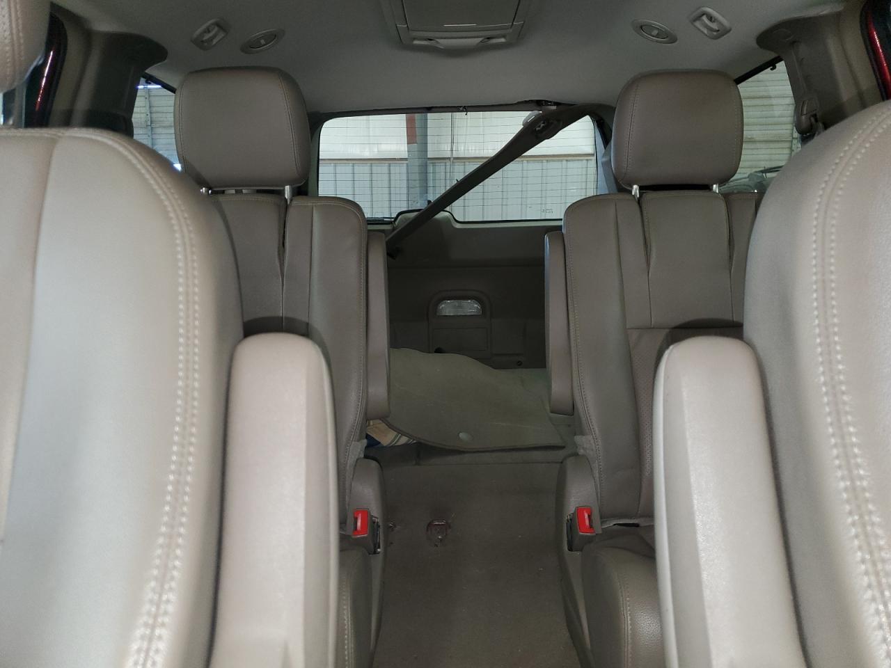 2014 Chrysler Town & Country Touring L VIN: 2C4RC1CGXER198631 Lot: 93282405