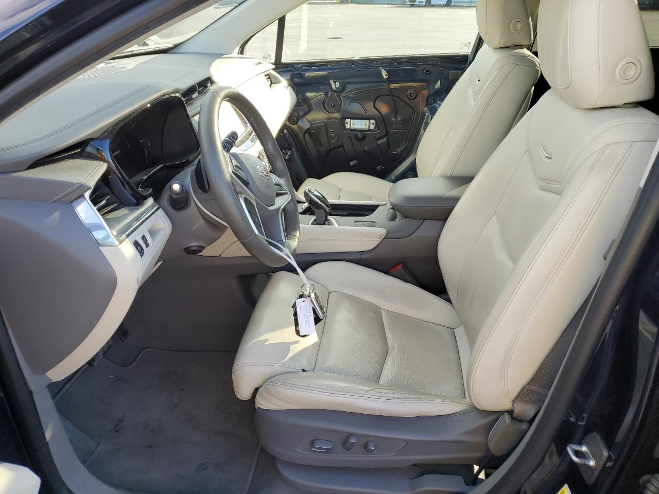 2017 Cadillac Xt5 Luxury VIN: 1GYKNBRS6HZ114029 Lot: 92952525