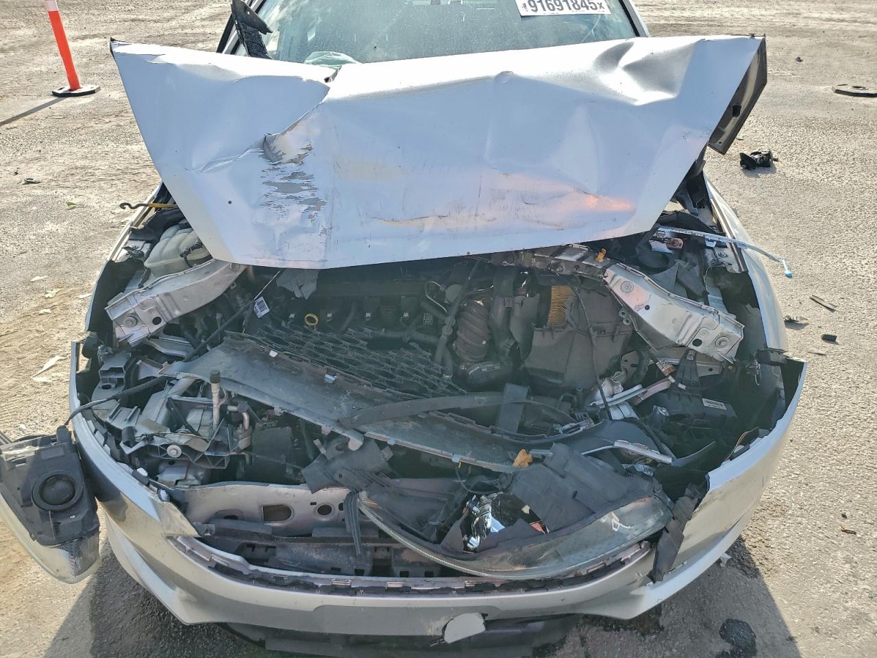 2015 Ford Focus Se VIN: 1FADP3F25FL291888 Lot: 91691845