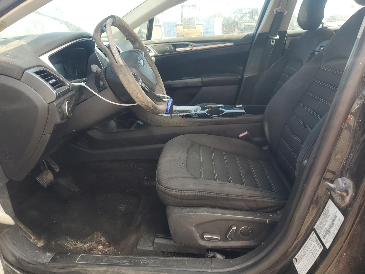 2014 Ford Fusion Se VIN: 1FA6P0H7XE5404687 Lot: 90989015