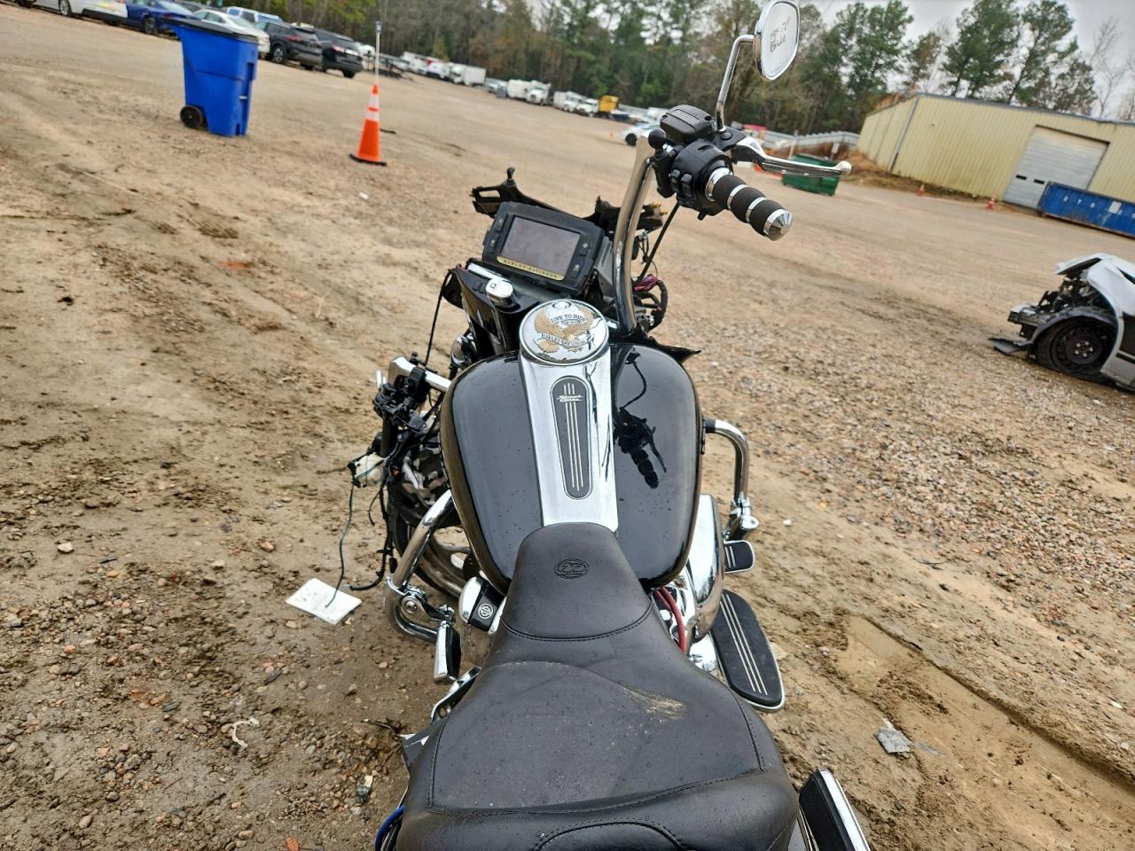 2017 Harley-Davidson Flhxs Street Glide Special VIN: 1HD1KRC15HB623569 Lot: 93870985