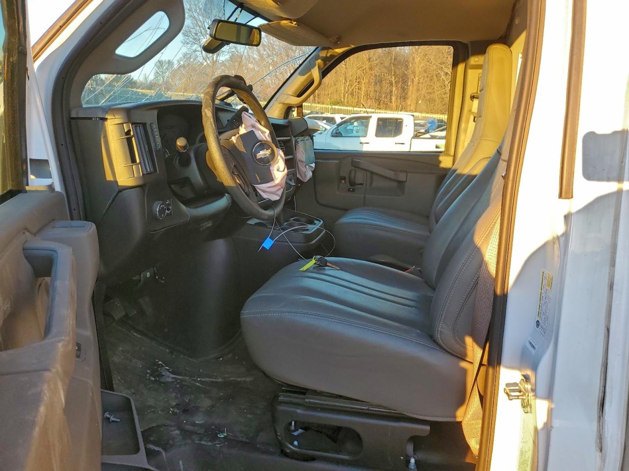 2024 Chevrolet Express G3500 VIN: 1GB0GRF71R1215290 Lot: 94449475