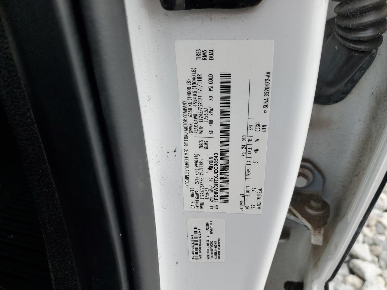 2018 Ford F350 Super Duty Flatbed Truck VIN: 1FD8W3HTXJEC98543 Lot: 91989095