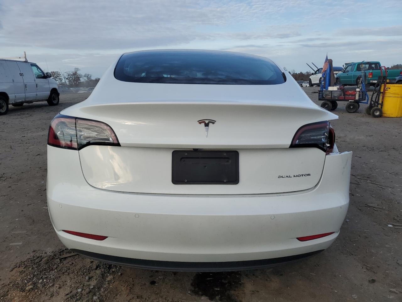 2022 Tesla Model 3 VIN: 5YJ3E1EB0NF332138 Lot: 91942815