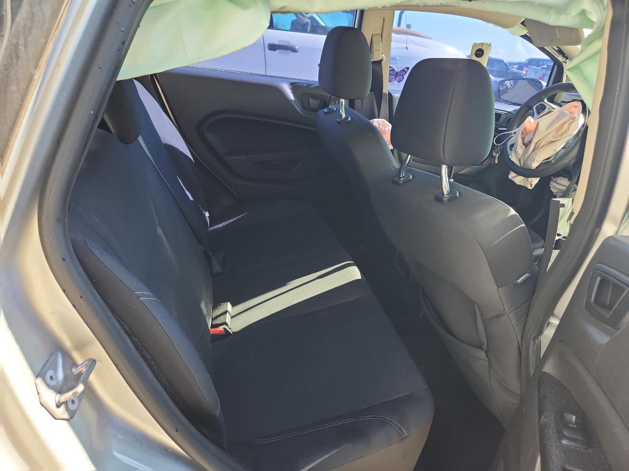 2019 Ford Fiesta Se VIN: 3FADP4EJ2KM157749 Lot: 93038485