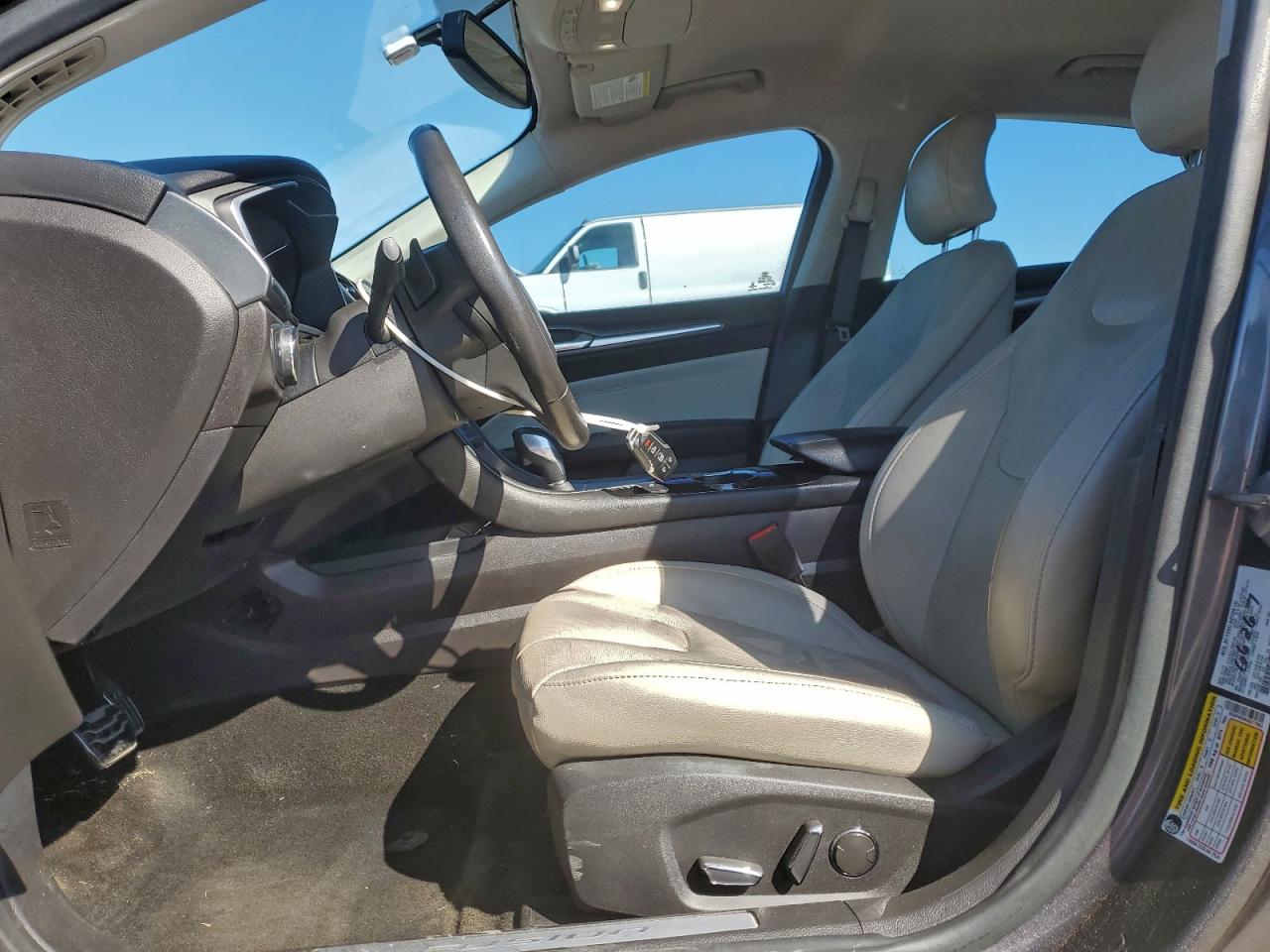 2016 Ford Fusion Titanium VIN: 3FA6P0D98GR277963 Lot: 91485655