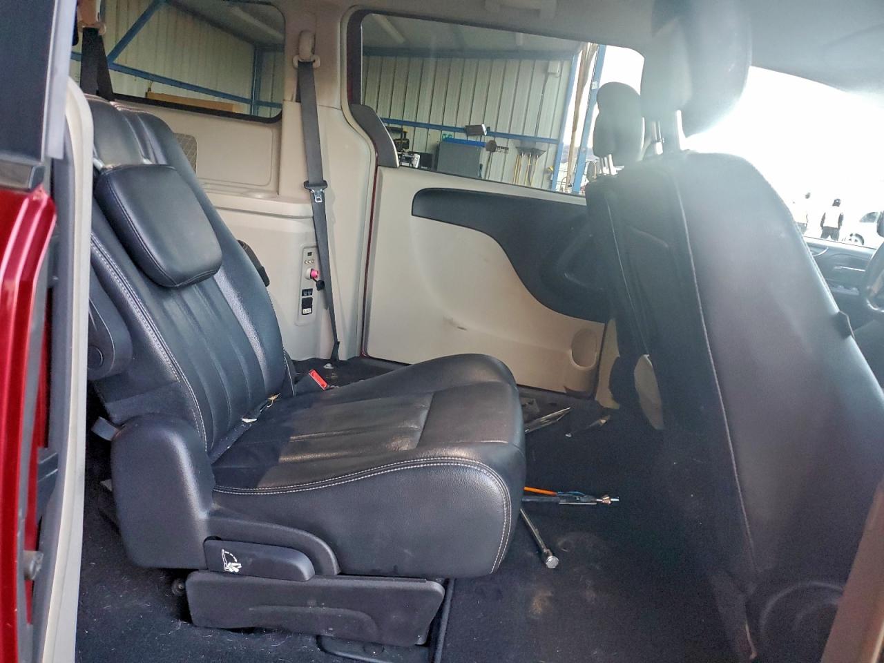 2016 Chrysler Town & Country Touring VIN: 2C4RC1BGXGR280637 Lot: 93889745