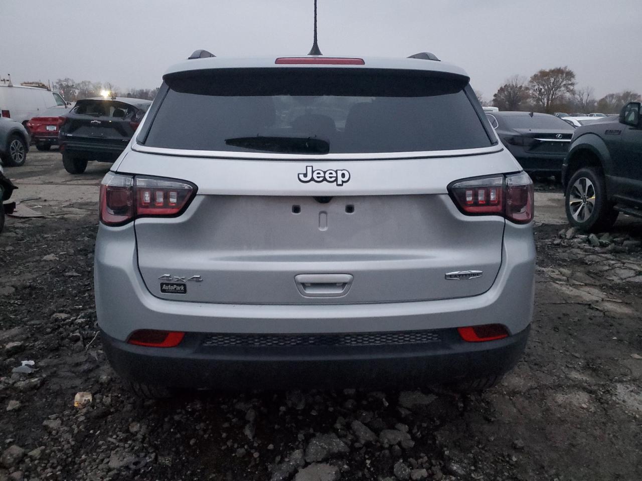 2025 Jeep Compass Latitude VIN: 3C4NJDBN2ST560675 Lot: 94904495