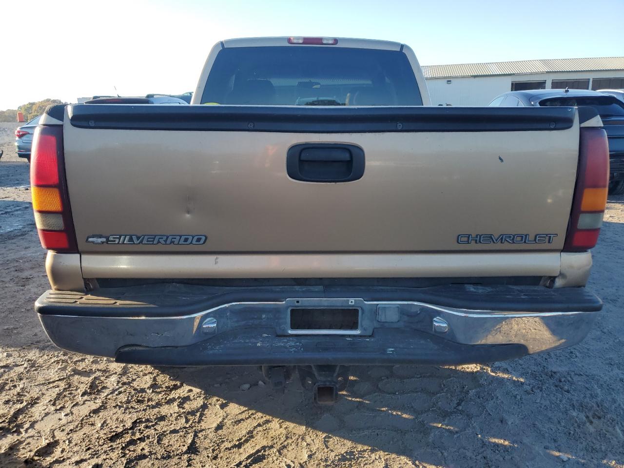 2001 Chevrolet Silverado K1500 VIN: 1GCEK19T41E129172 Lot: 90840855