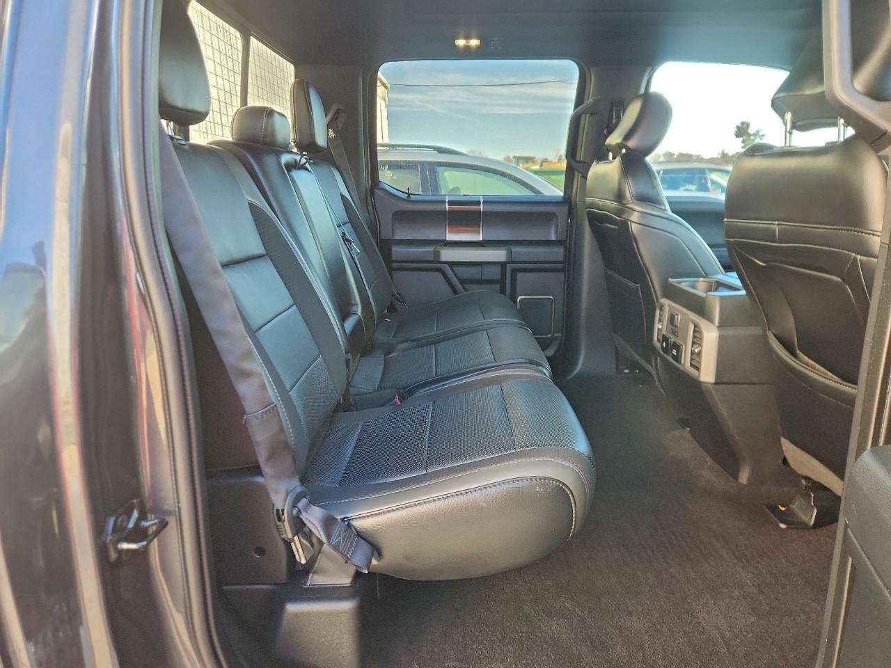 2019 Ford F150 Raptor VIN: 1FTFW1RG2KFC00117 Lot: 94260055