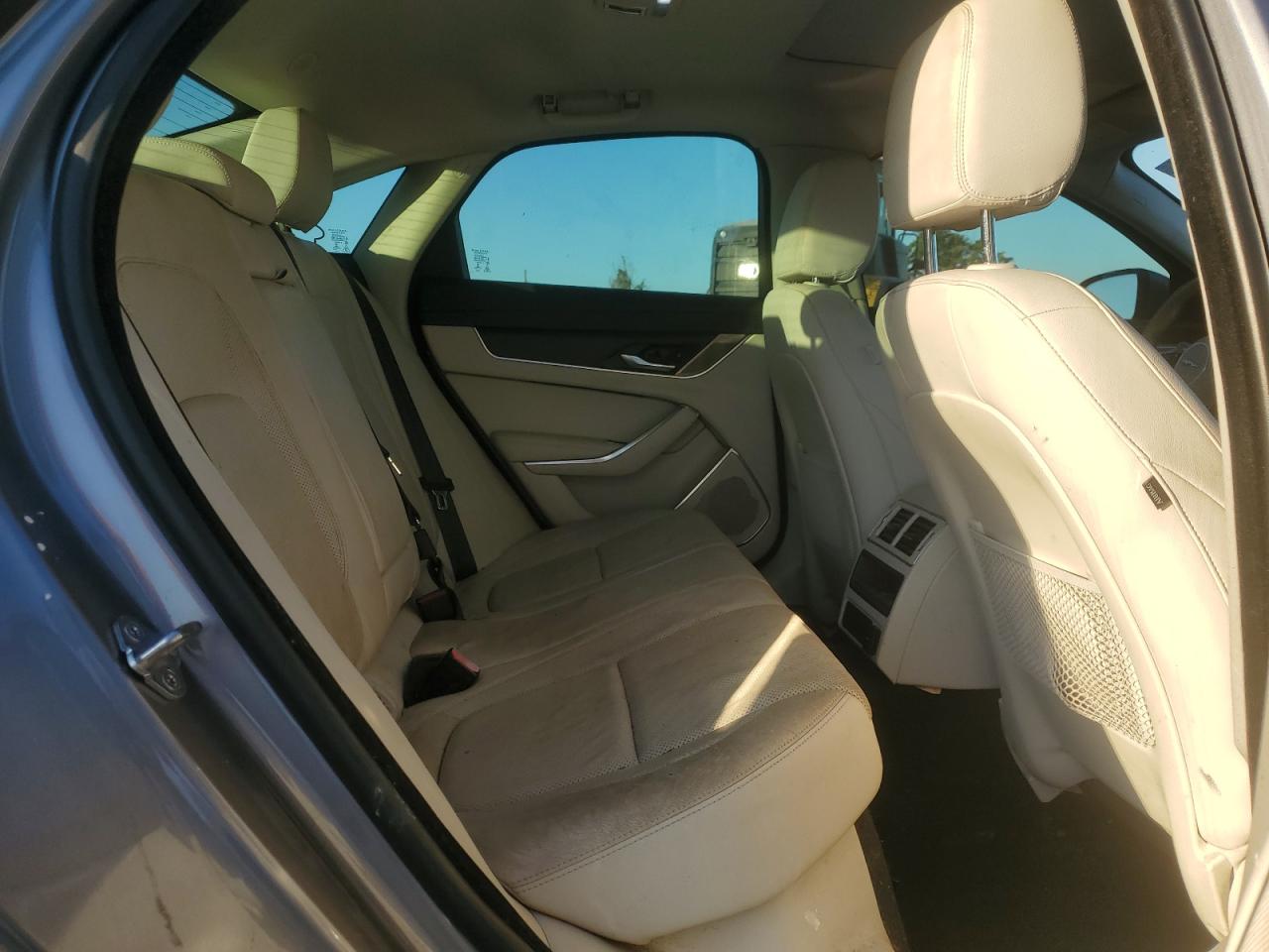 2021 Jaguar Xf Se VIN: SAJBG4FX3MCY89625 Lot: 92568845