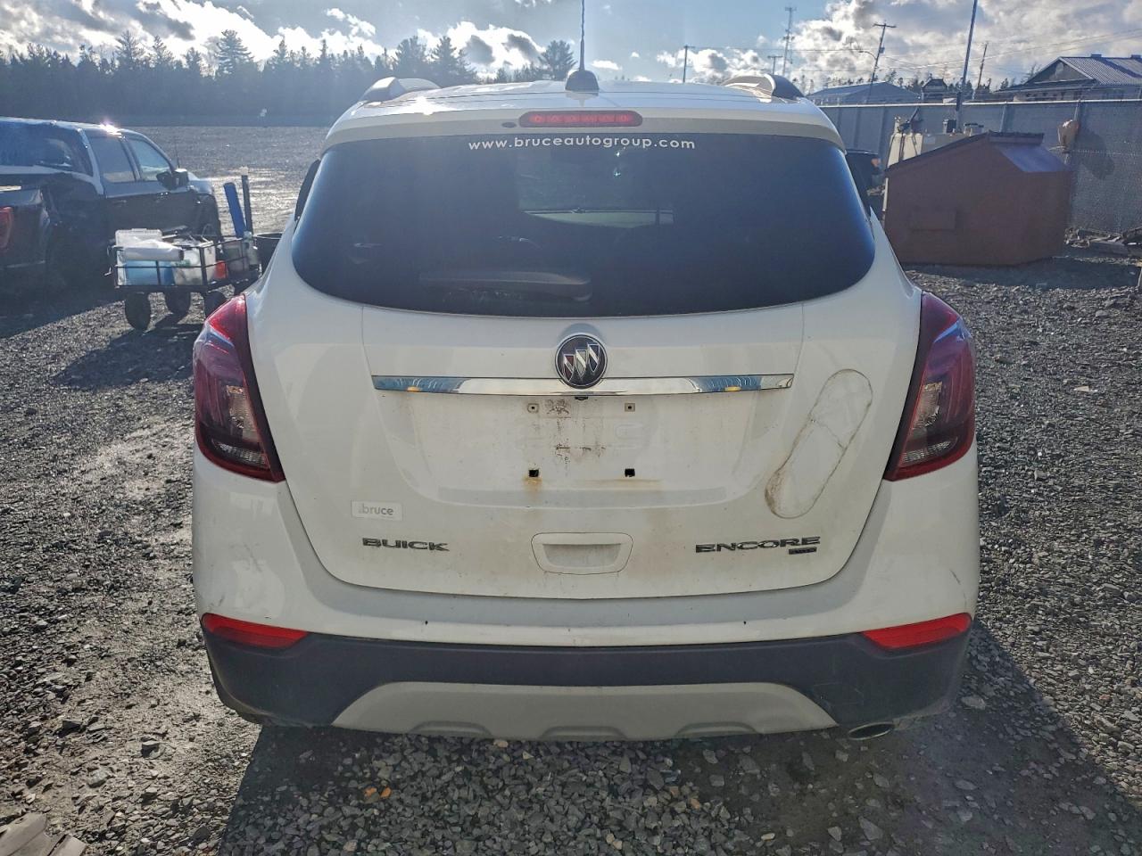 2018 Buick Encore Preferred VIN: KL4CJESB1JB724043 Lot: 94608225