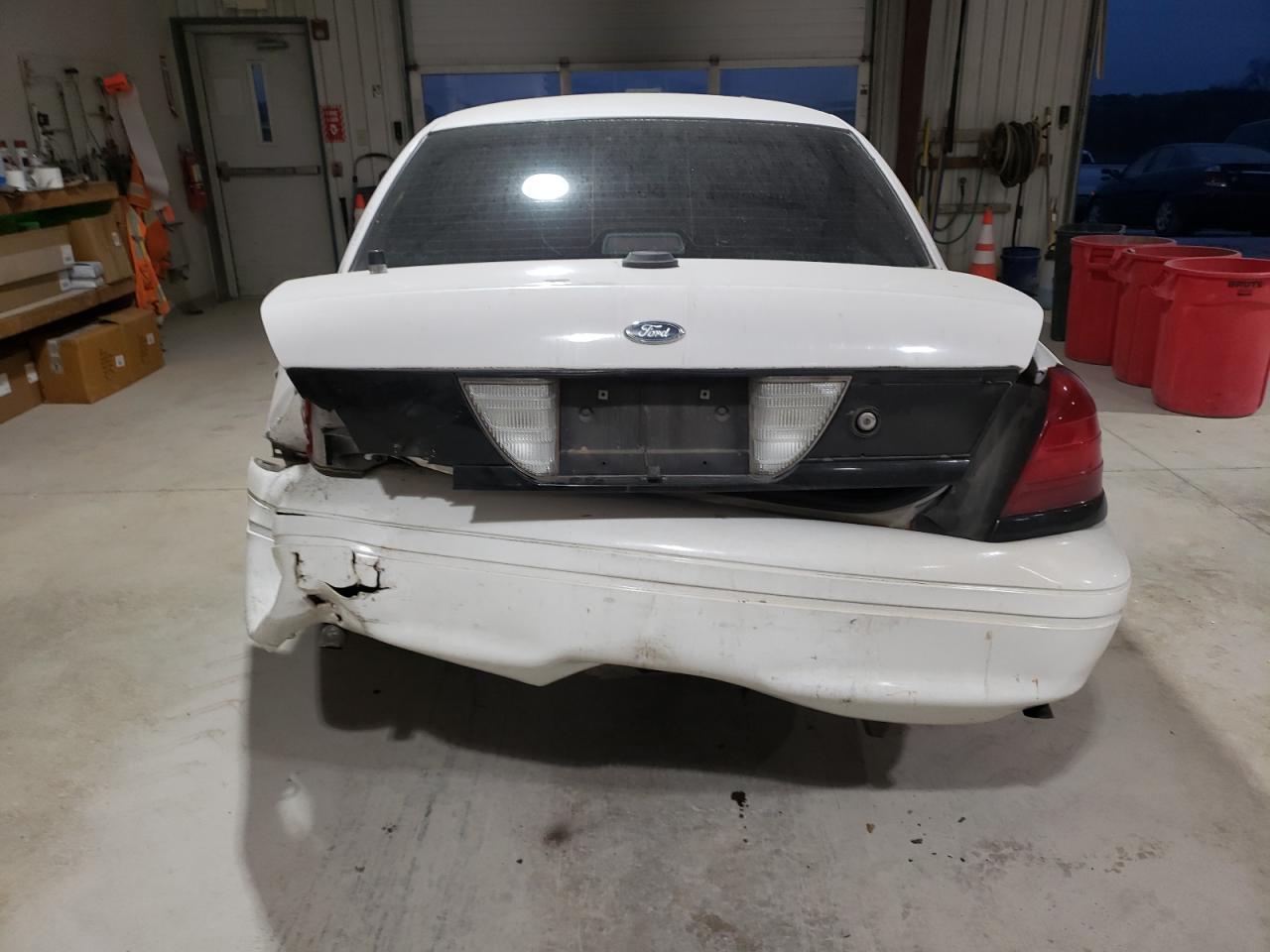 2007 Ford Crown Victoria Police Interceptor VIN: 2FAHP71WX7X131447 Lot: 92891405