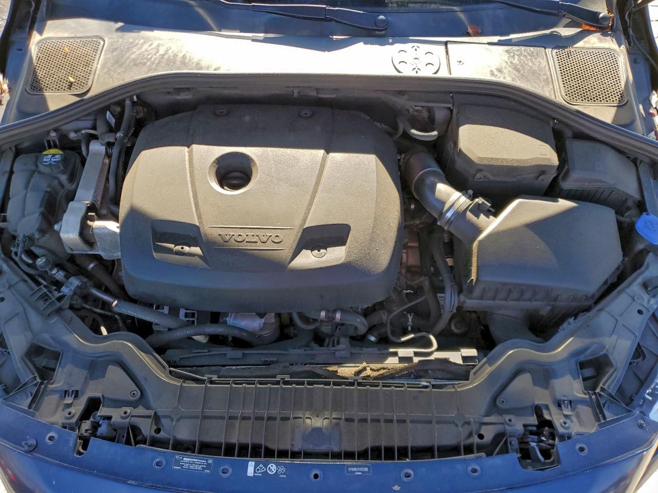 2017 Volvo V60 T5 Premier VIN: YV140MEK7H1372969 Lot: 92765245