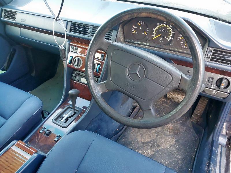 1995 MERCEDES BENZ E CLASS