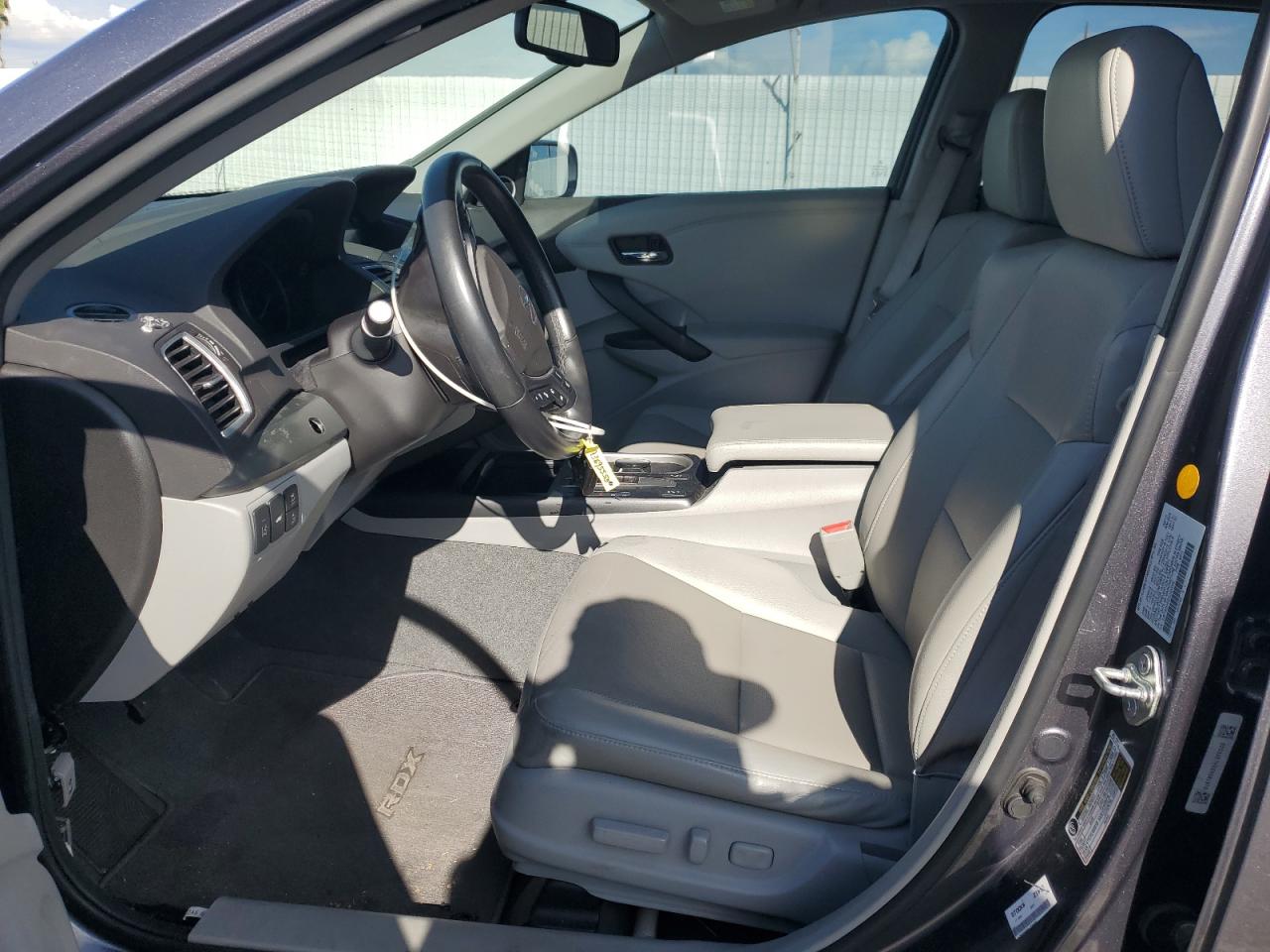 2017 Acura Rdx Technology VIN: 5J8TB3H50HL020009 Lot: 93695555