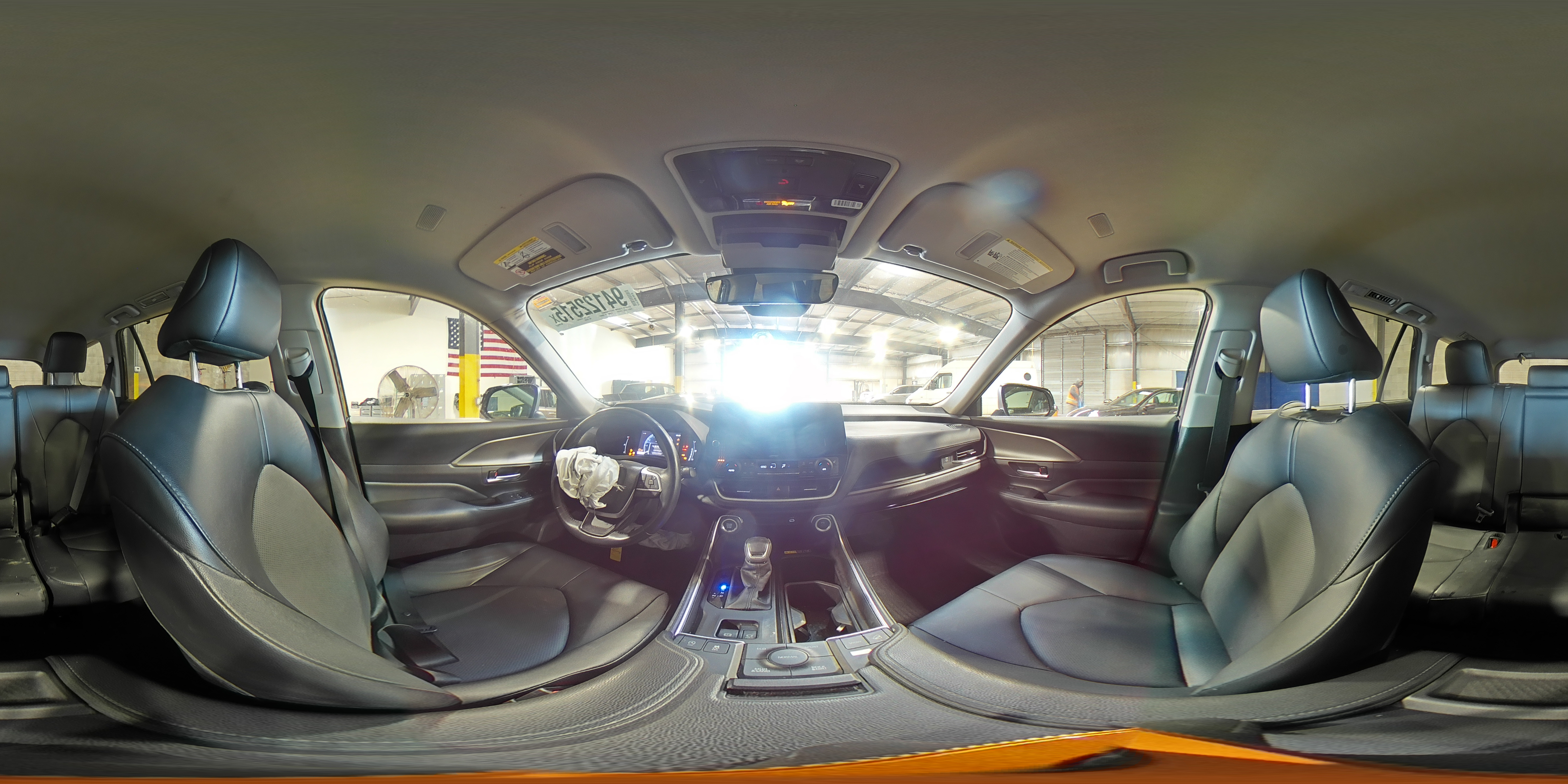 2024 Toyota Grand Highlander Xle VIN: 5TDAAAB56RS029092 Lot: 94122515