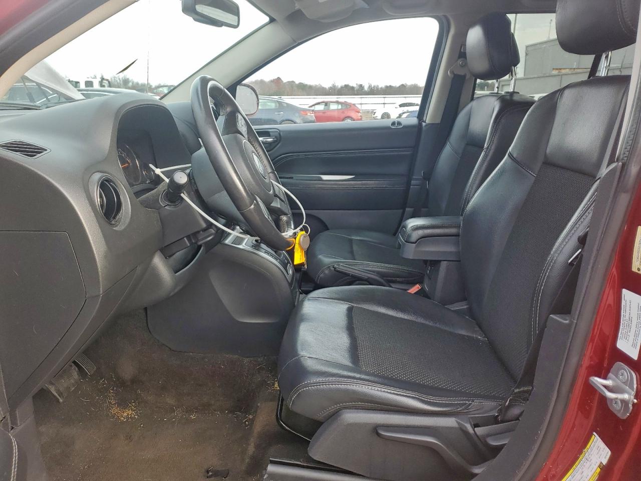 2014 Jeep Compass Latitude VIN: 1C4NJDEB2ED707041 Lot: 93706405