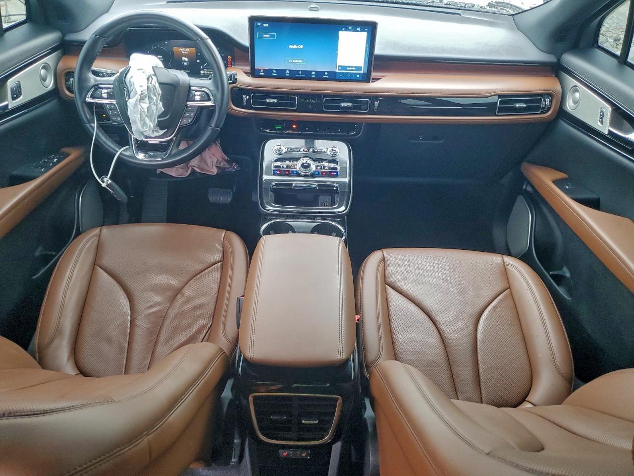 2022 Lincoln Nautilus Reserve VIN: 2LMPJ8KP2NBL27574 Lot: 94062395