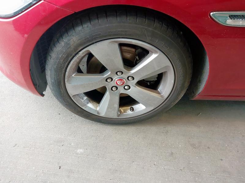 2015 JAGUAR XF 2.0D [180] PORTFOLIO 4DR AUTO